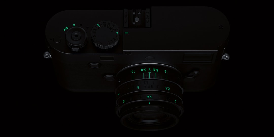 Leica M Monochrom «Stealth Edition» обойдется вам более чем в 15 000 долларов США.