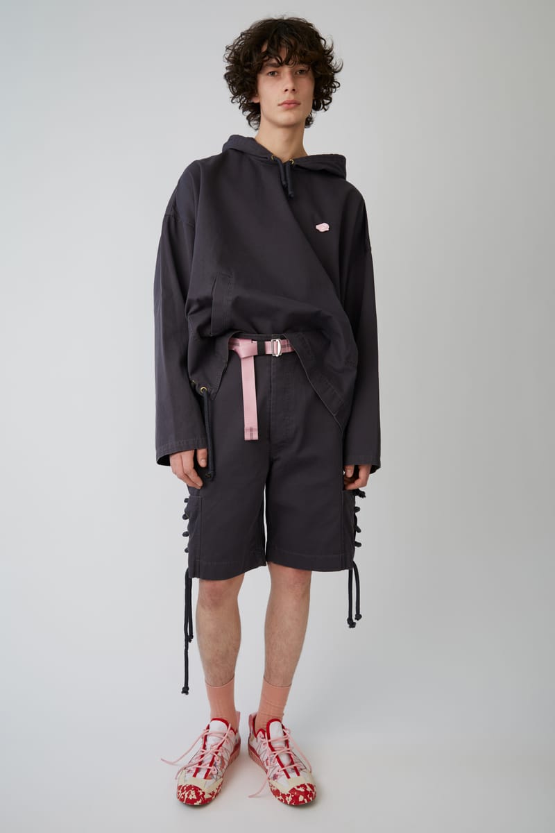 Acne Studios Spring/Summer 2018 Blå Konst | Hypebeast