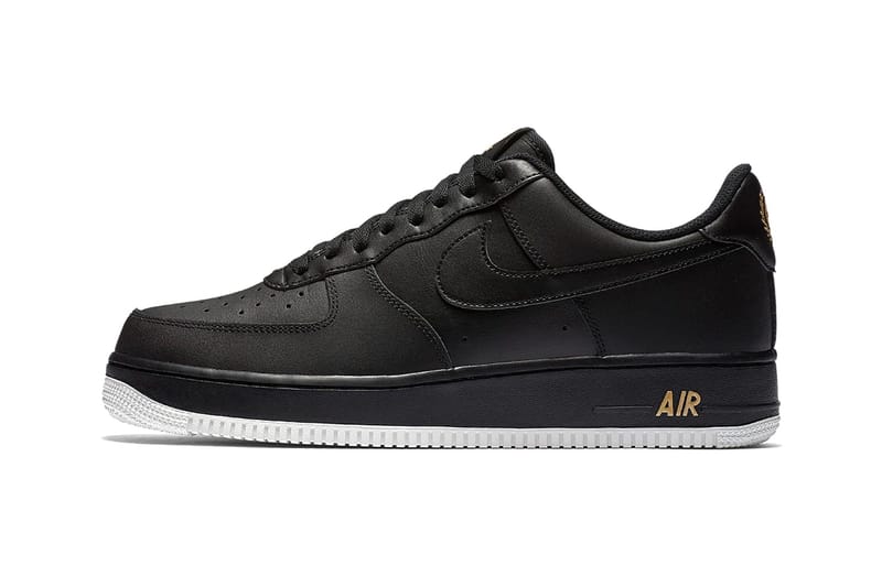 Nike air force zwart logo new arrivals