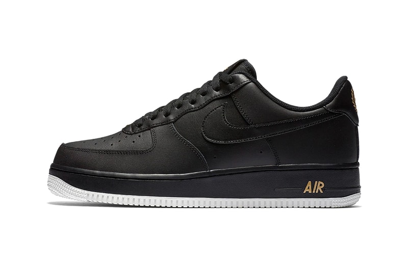 air forces black nike sign