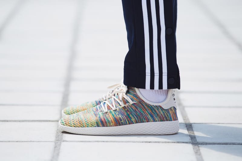 Adidas pharrell williams shop tennis on feet