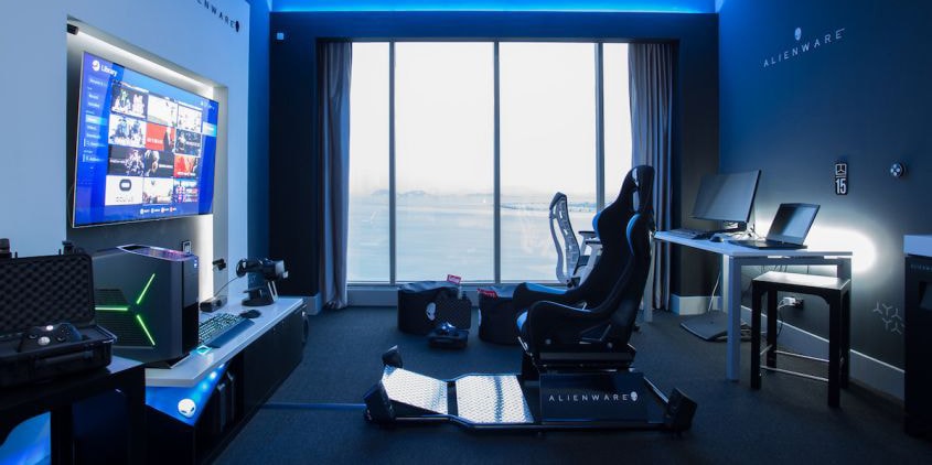 Hilton Panama представляет гостиничный номер для геймеров, оборудованный Alienware