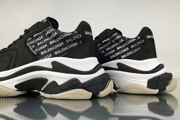 Triple s hot sale shoes fake