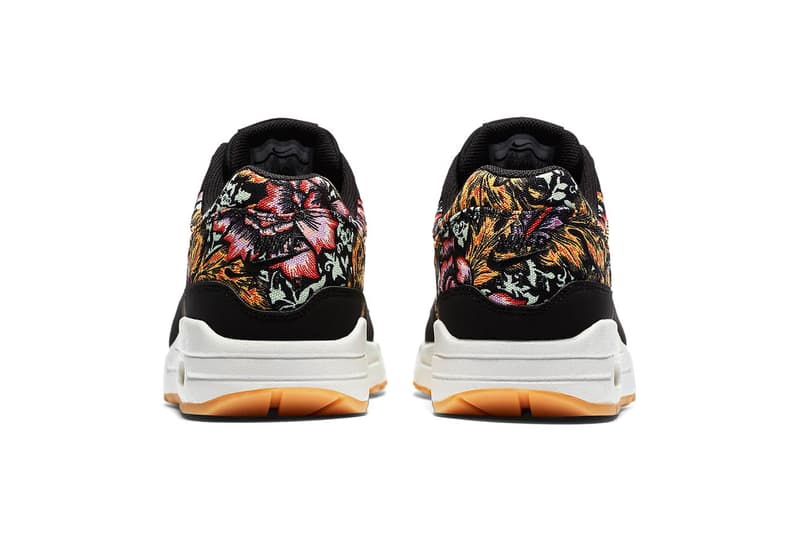 air max plus floral