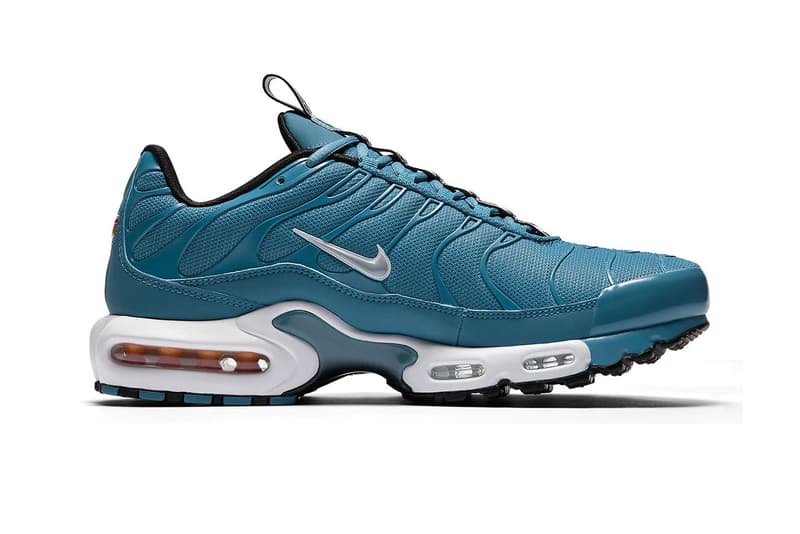 turquoise blue air max