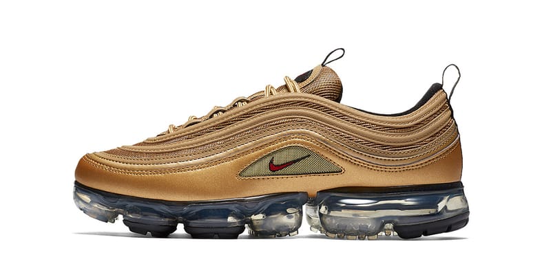 Nike gold 2025 vapormax 97