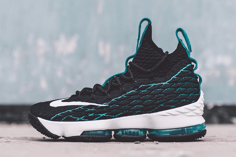 Lebron store 16 griffey