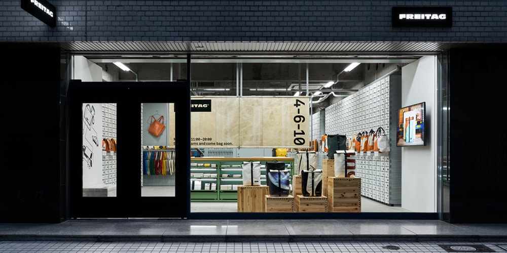 TORAFU ARCHITECTS превращает магазин FREITAG в Осаке в киоск