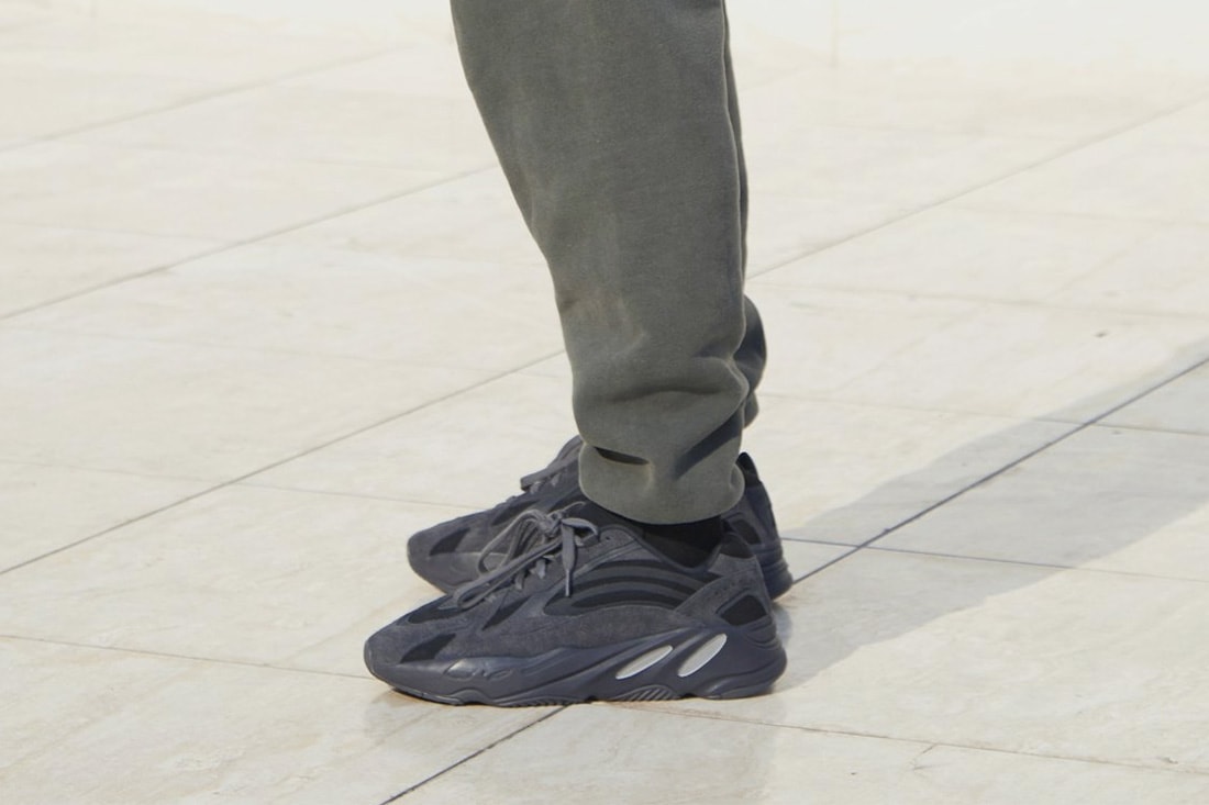 YEEZY Season 6 Desert Rat Boot Taupe & Graphite | HYPEBEAST