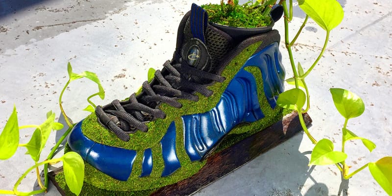 artist-shoetree-nike-sneakers-