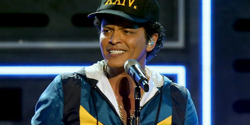 bruno-mars-featuring-cee-lo-