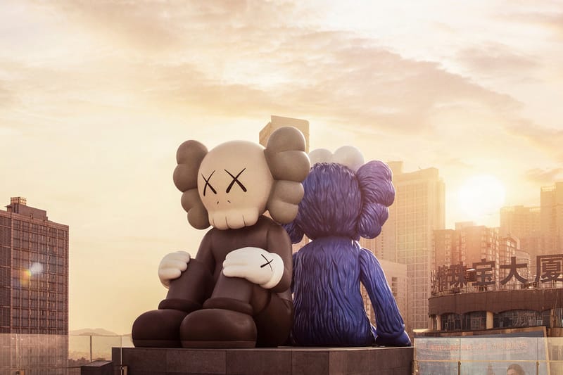 KAWS 'SEEING/WATCHING' At Changsha IFS | Hypebeast