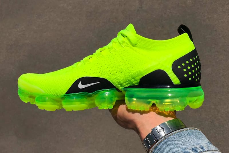 Air vapormax 2 volt sale