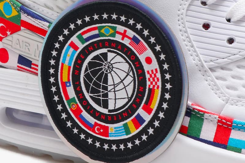 nike tn international flag