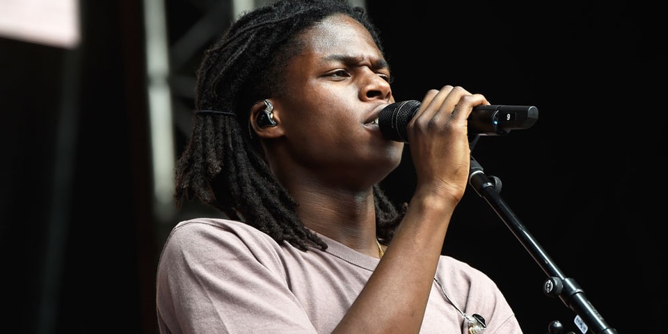 Daniel Caesar Japanese Denim Download Daniel Caesarβs NPR Tiny Desk Concert | HYPEBEAST