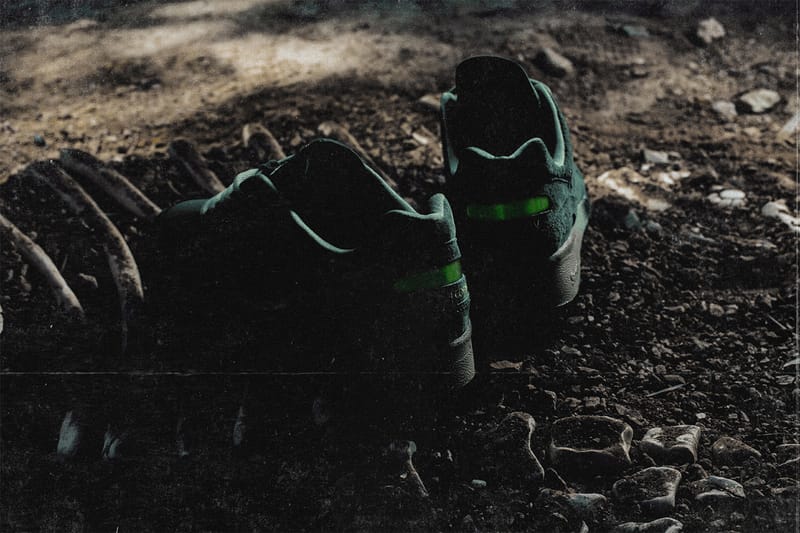 Feature x saucony sales shadow 6 living fossil