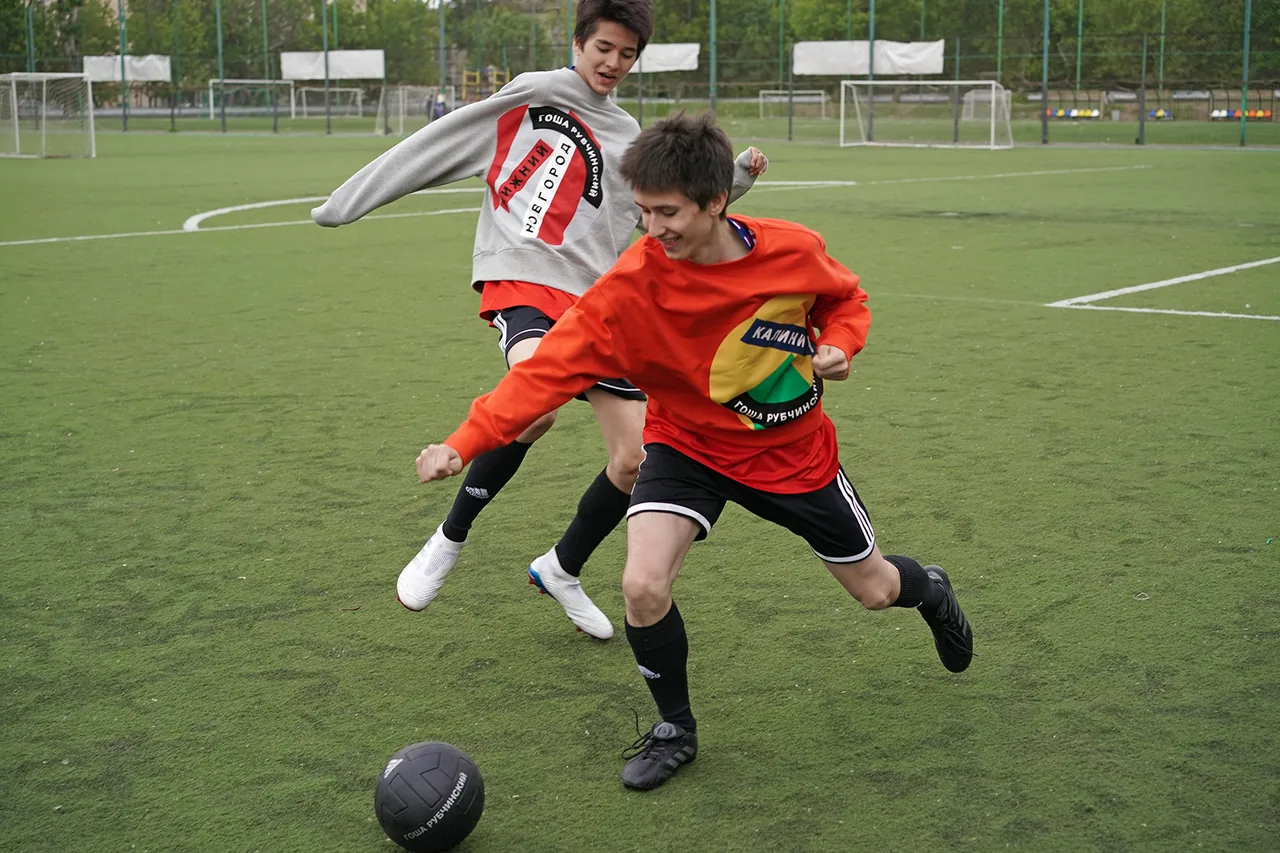 Gosha rubchinskiy football sales shirt