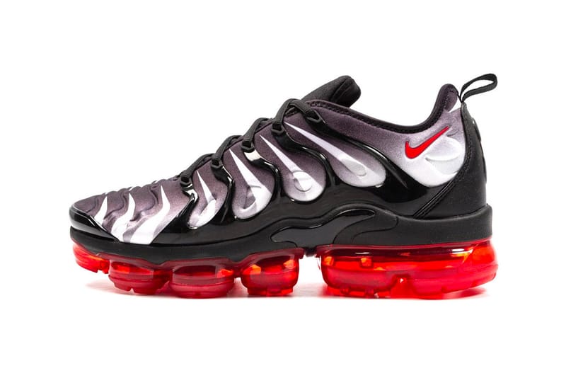 nike vapormax red shark tooth