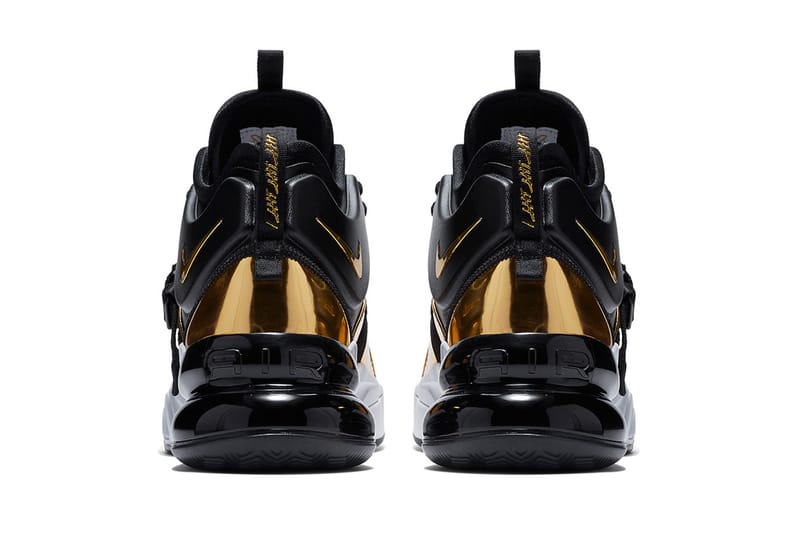 Nike air force store 270 black gold