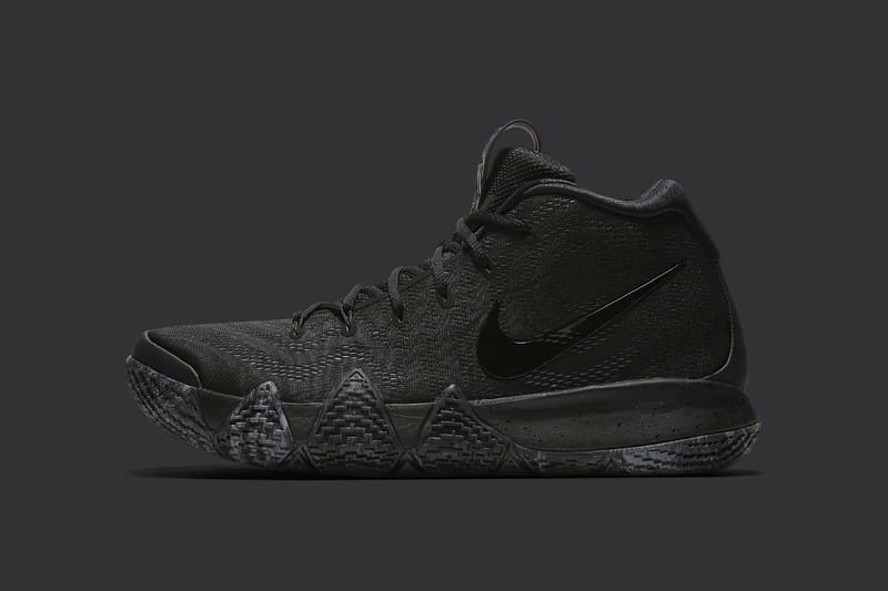 Nike kyrie 4 low triple black hotsell