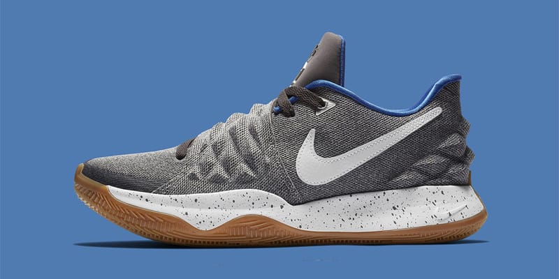NIKE カイリー　Uncle Drew 廃盤モデル Uncle Drew' Kyrie 4s Releasing for the Whole Family