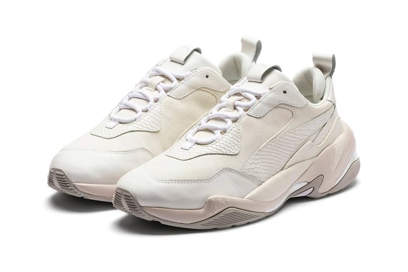 Puma thunder best sale desert white trainers