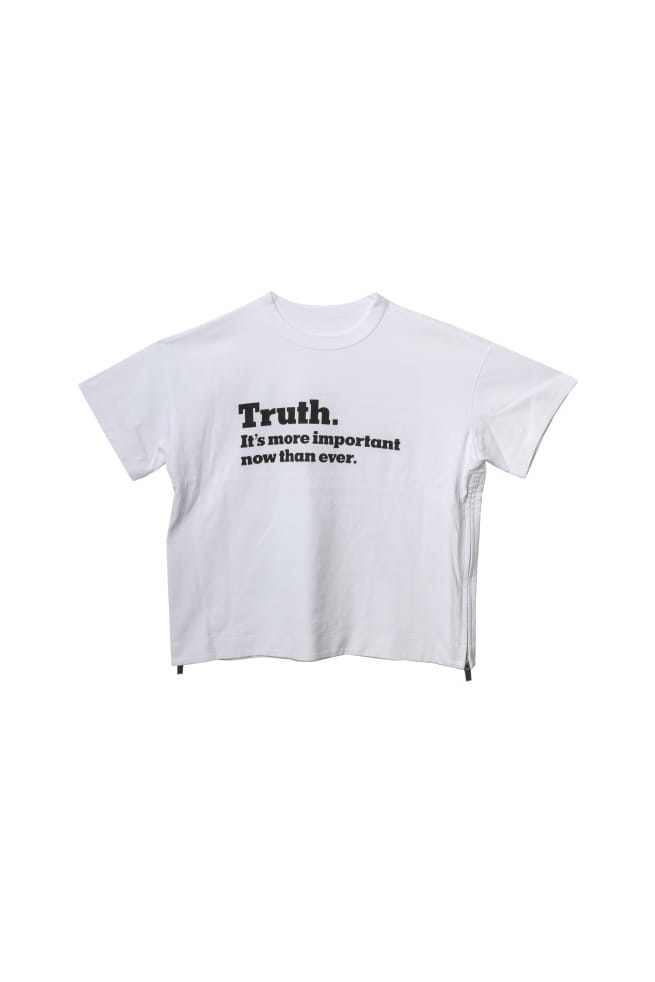 sacai × The New York Times Truth The New York Times x sacai 