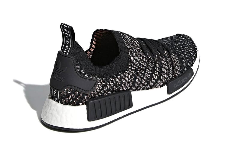 Nmd r1 stlt outlet grey black