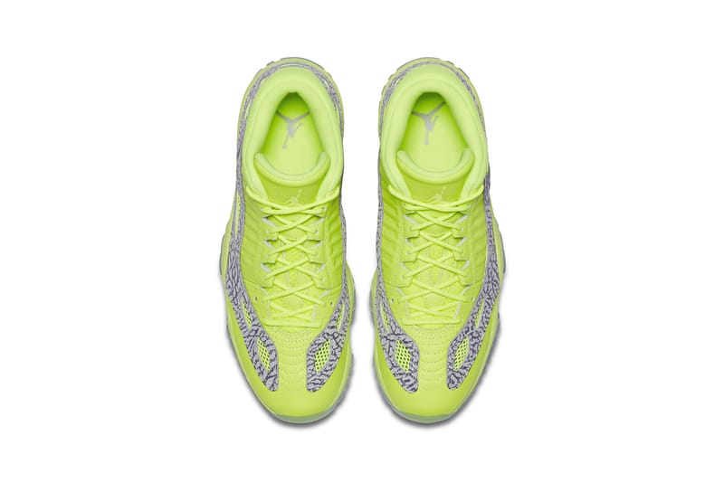 Lime green jordan 11 low best sale