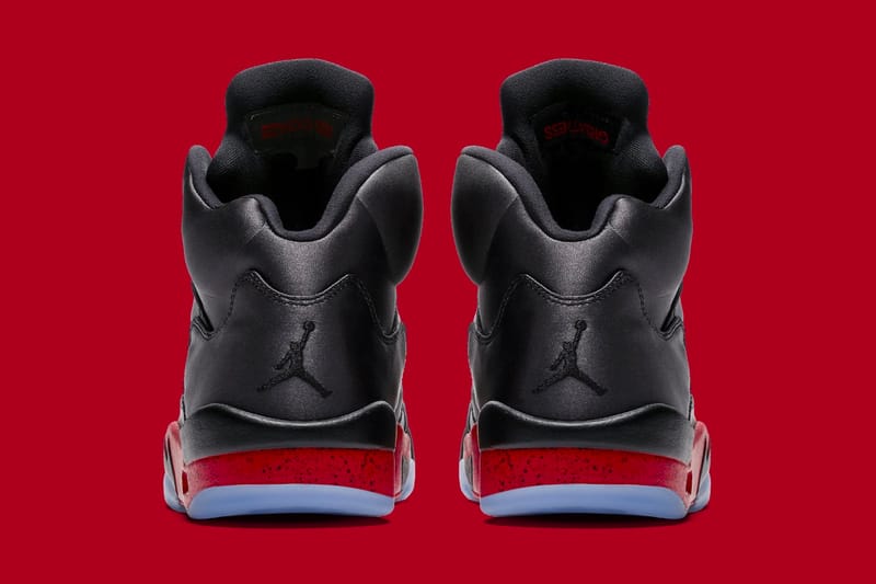 Air jordan 5 retro hotsell black & university red