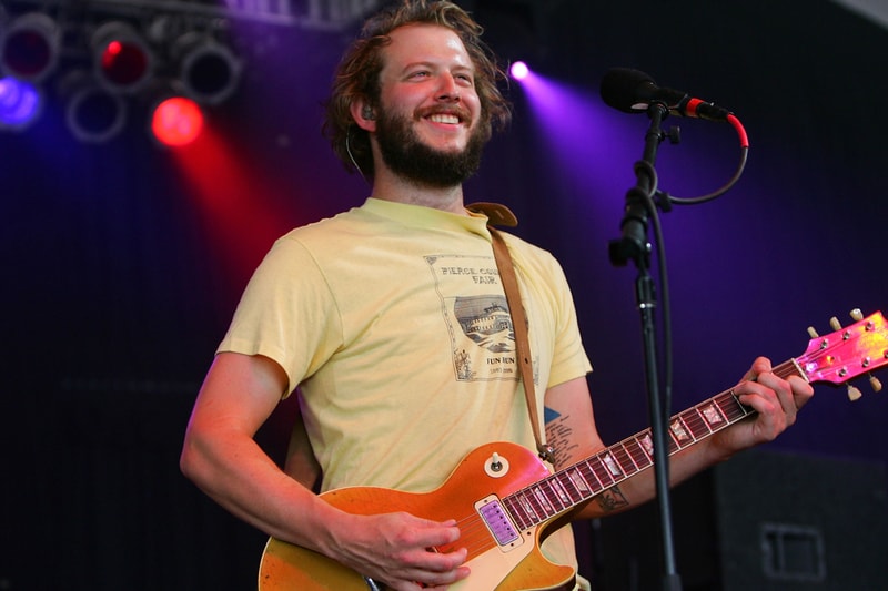 Bon Iver and Francis and the Lights Rally Support for Invitation to ...