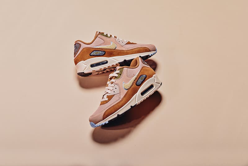 air max 90 varsity pack
