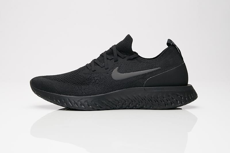 Nike epic flyknit store react black