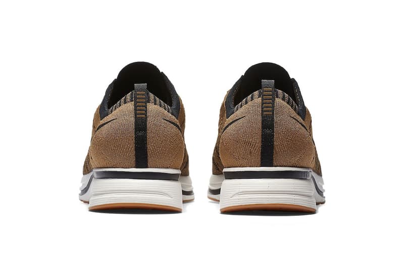 flyknit trainer golden beige