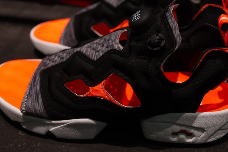 Reebok insta pump hot sale fury sandal