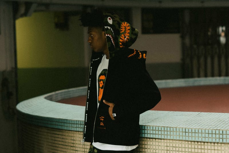 Bape x undefeated hot sale double shark hoodie