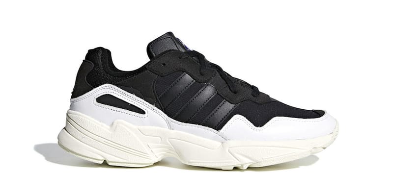 Black and white adidas yung 1s online