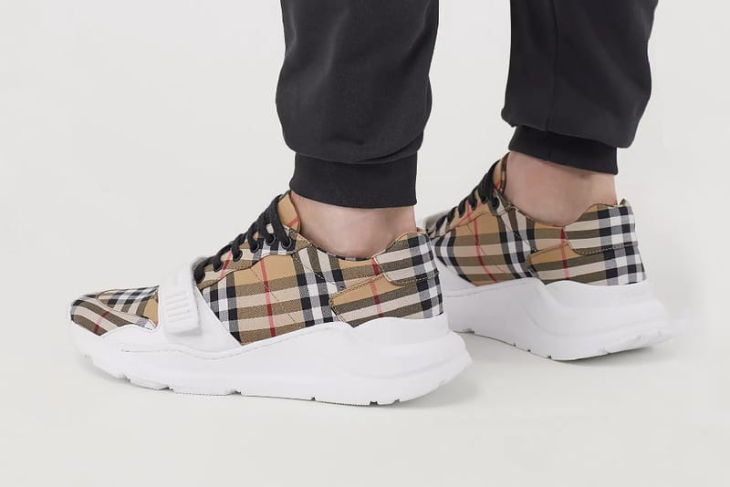 Burberry vintage check 2025 cotton sneakers mens