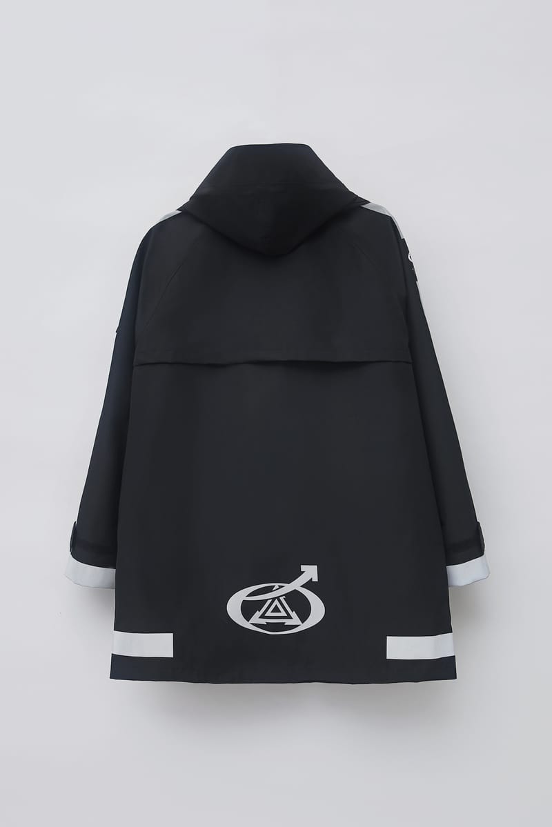 GENTLE MONSTER×XANDER ZHOU ザンダーゾウ　レインコート Gentle Monster & Xander Zhou's GMXZ Raincoat | Hypebeast