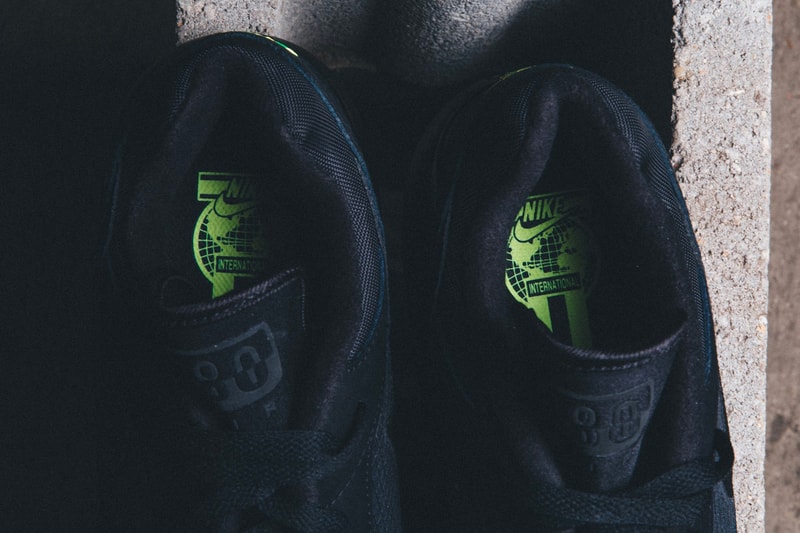 nike air max 180 black volt