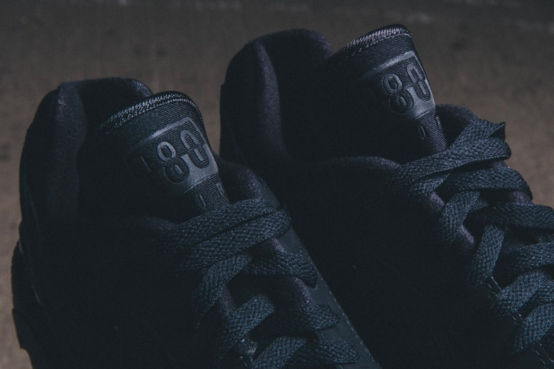 nike air max 180 black volt