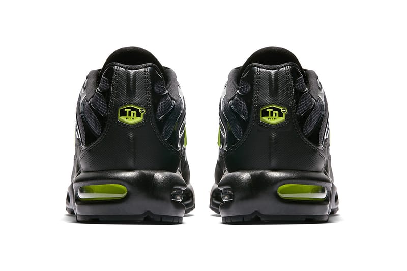 Nike air max night ops best sale