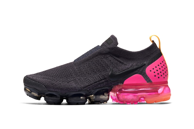 Vapormax flyknit 2 hot sale black and pink