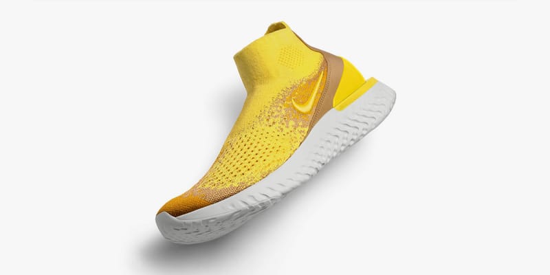 Nike flyknit yellow hotsell