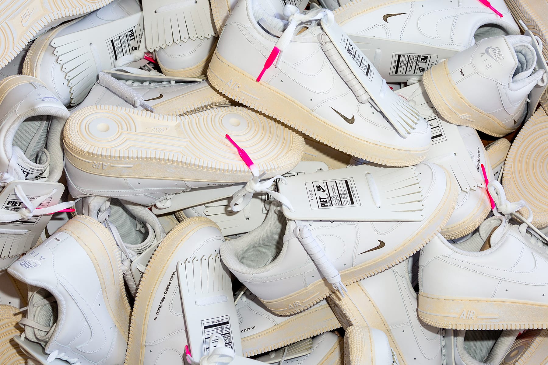 Piet & Nike Create a Golf-Inspired Air Force 1 | HYPEBEAST مياه نوفا