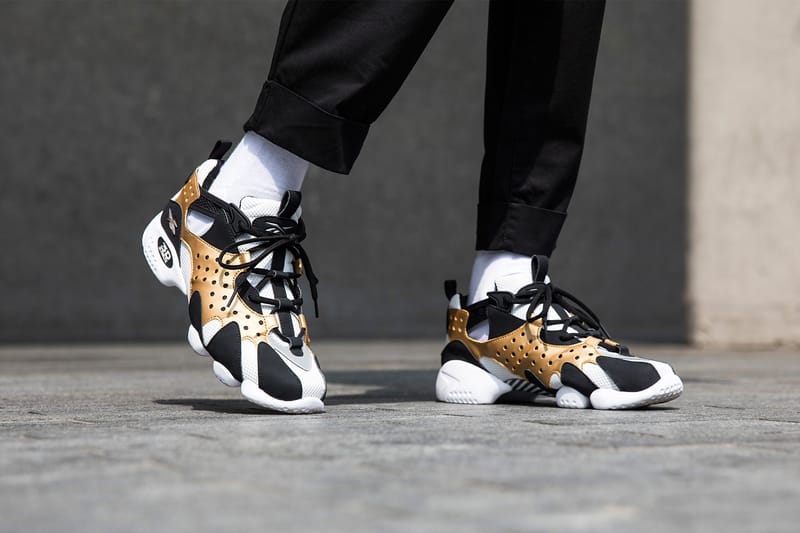 Black and hotsell gold reeboks