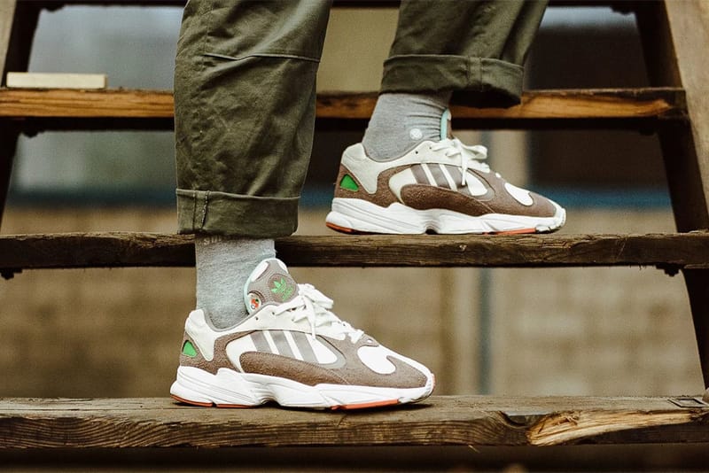 Adidas yung 1 vs yeezy outlet 700