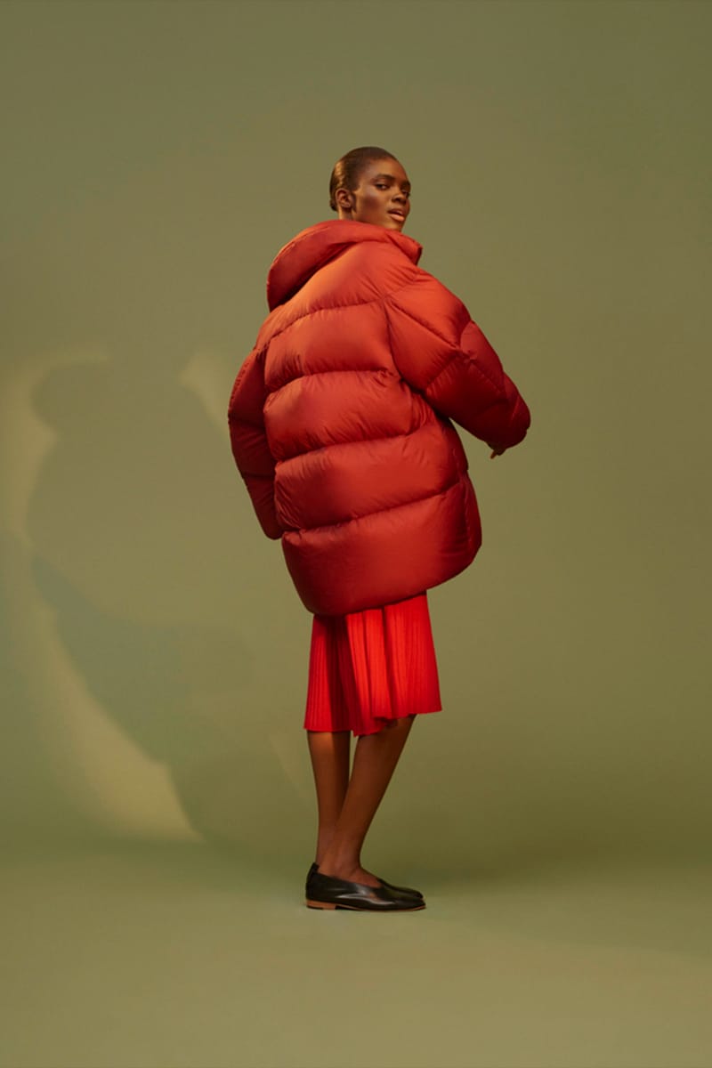 Uniqlo red 2024 puffer jacket