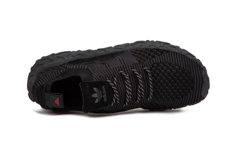 F22 hotsell primeknit black