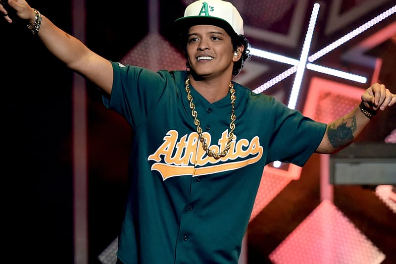 抽象的 brunomars Various, Various - Debut Album with 12 tremendous Tracks (CD